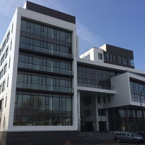 GROUPE CASINO - DIRECTION DES ACHATS - CONSTRUCTION D'UN BÂTIMENT TERTIAIRE DE 25.000 M² - MONTANT TRAVAUX 35 M€ Mission d'assistance à maîtrise d'ouvrage en phase réalisation pour BLEECKER