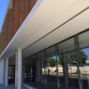 PÔLE EMPLOI CARPENTRAS - Construction neuve de 1.200 m² de locaux tertiaires en VEFA - Montant investissement : 3 M€ avec prise à bail par Pôle Emploi du bâtiment dans le cadre d'un bail ferme de 9 ans Mission AMO investisseur en phase réalisation