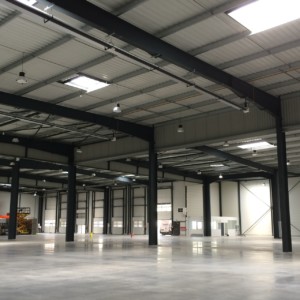 BLEECKER LYON CORBAS - Construction de 4.000 m² avec bureaux d'accompagnement - Budget : 3M€ Mission d'assistance à maîtrise d'ouvrage en phase réalisation, en appui technique de premier plan auprès du maître d'œuvre de conception et de réalisation